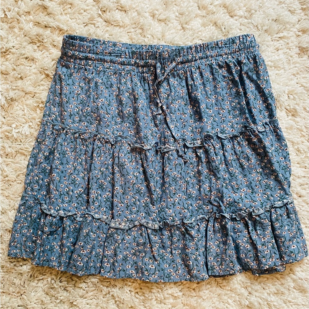 🌟SOLD🌟 blue and floral skirt
